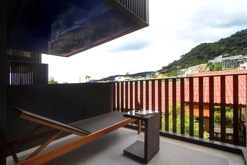 The Deck Patong Condo By Joy Exterior photo